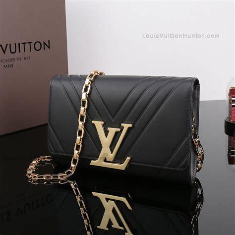 pochette louise louis vuitton|louis vuitton pochette for sale.